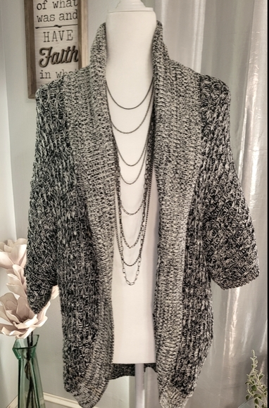 🔖HP🔖4/$20 EXPRESS Cardigan - Picture 1 of 5